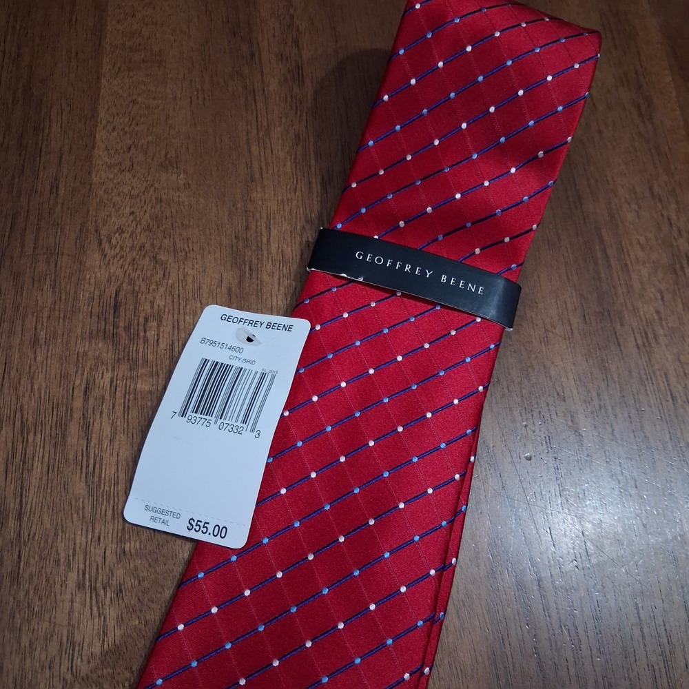 Geoffrey Beene Necktie Mens Red 100% Silk Grid Pattern Formal Business Classic